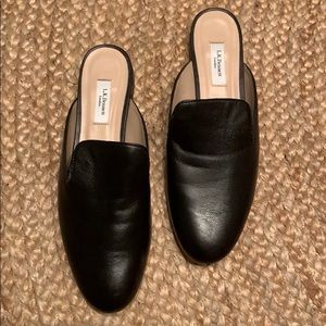 ERIN BLACK LEATHER MULES